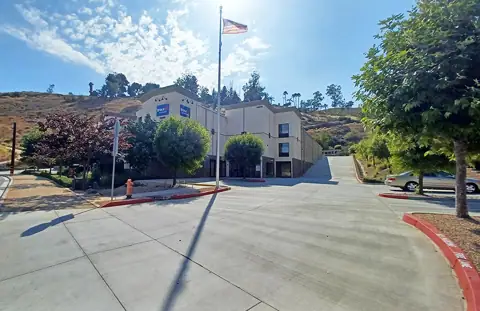 StaxUP Storage in Lakeside, CA