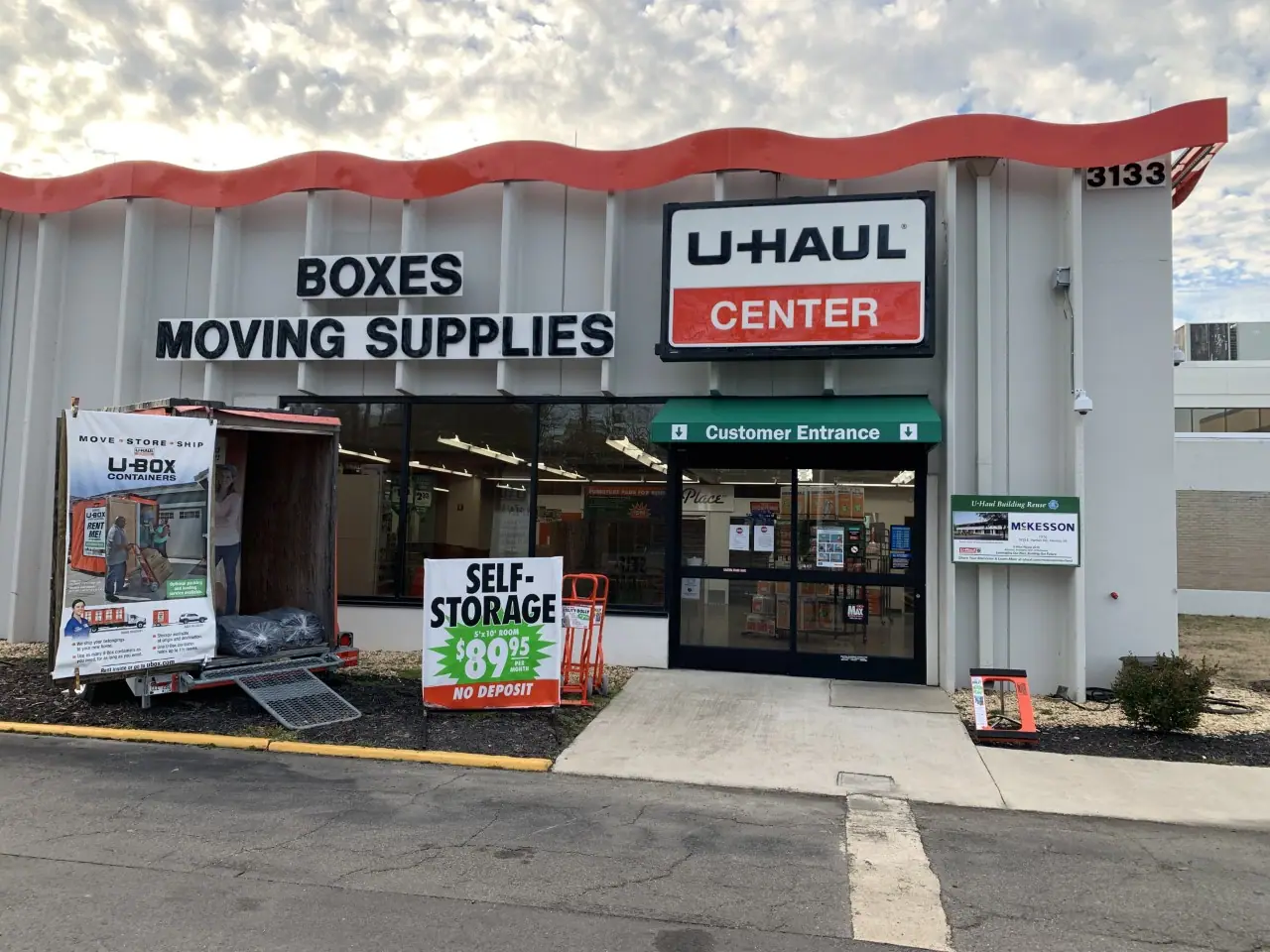 Self-Storage at U-Haul, RV storage in Henrico