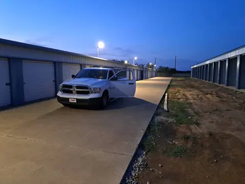 Ideal Self Storage - Eureka photo 3