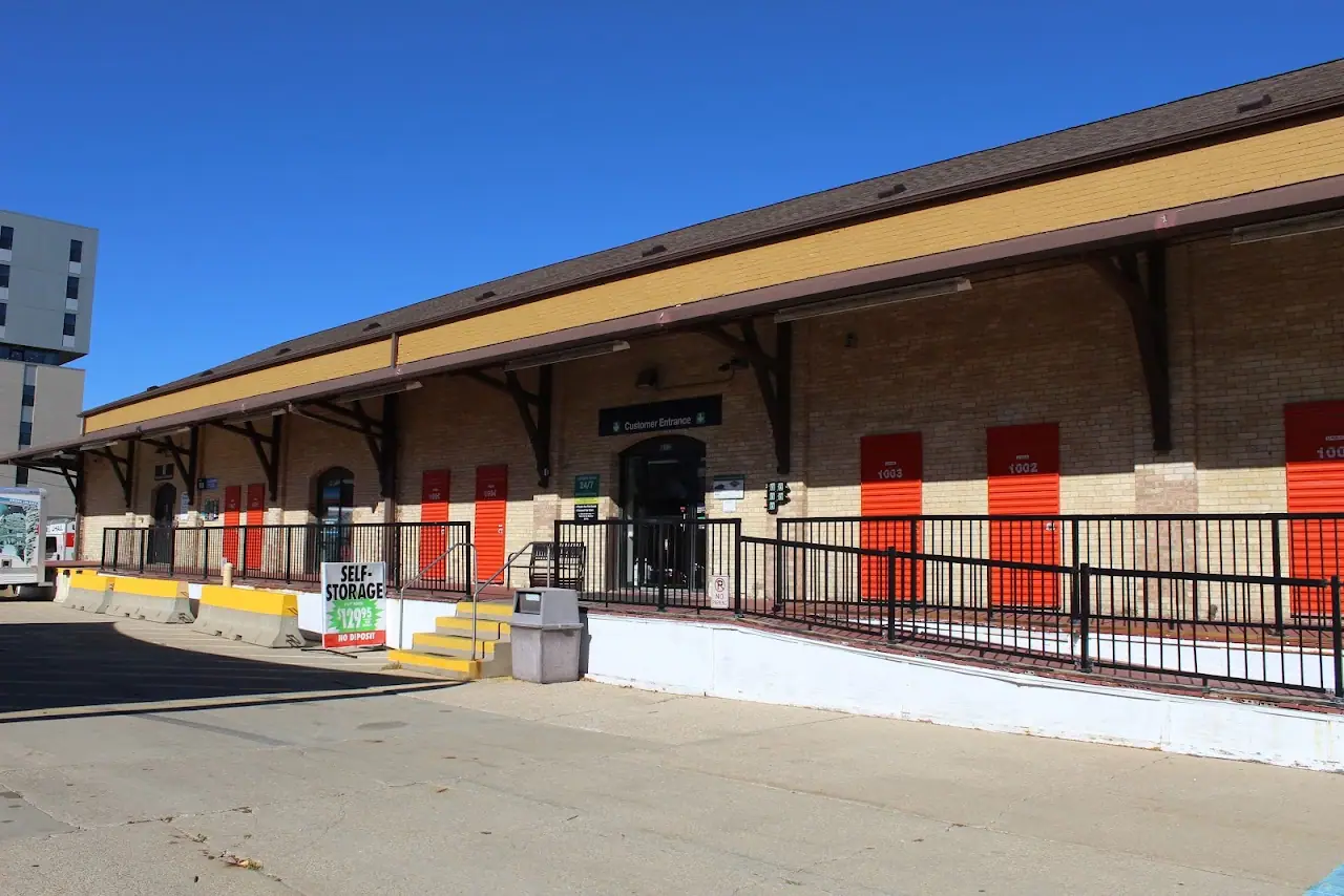 Self-Storage at U-Haul, RV storage in Madison