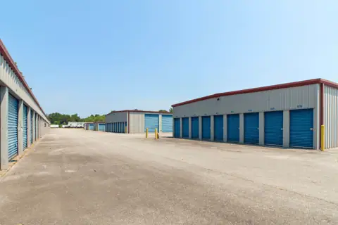 Snapbox Self-Storage photo 2