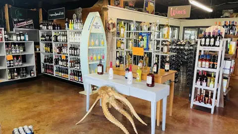 Coastal Liquors photo 3
