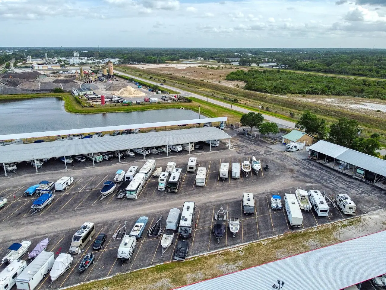 RecNation RV & Boat Storage, RV storage in Edgewater