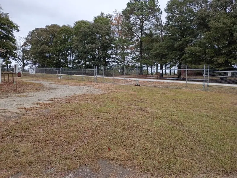 Eagle Grove RV & Boat Storage, RV storage in Dewy Rose