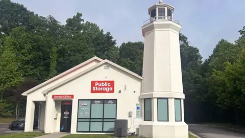 Public Storage photo 2