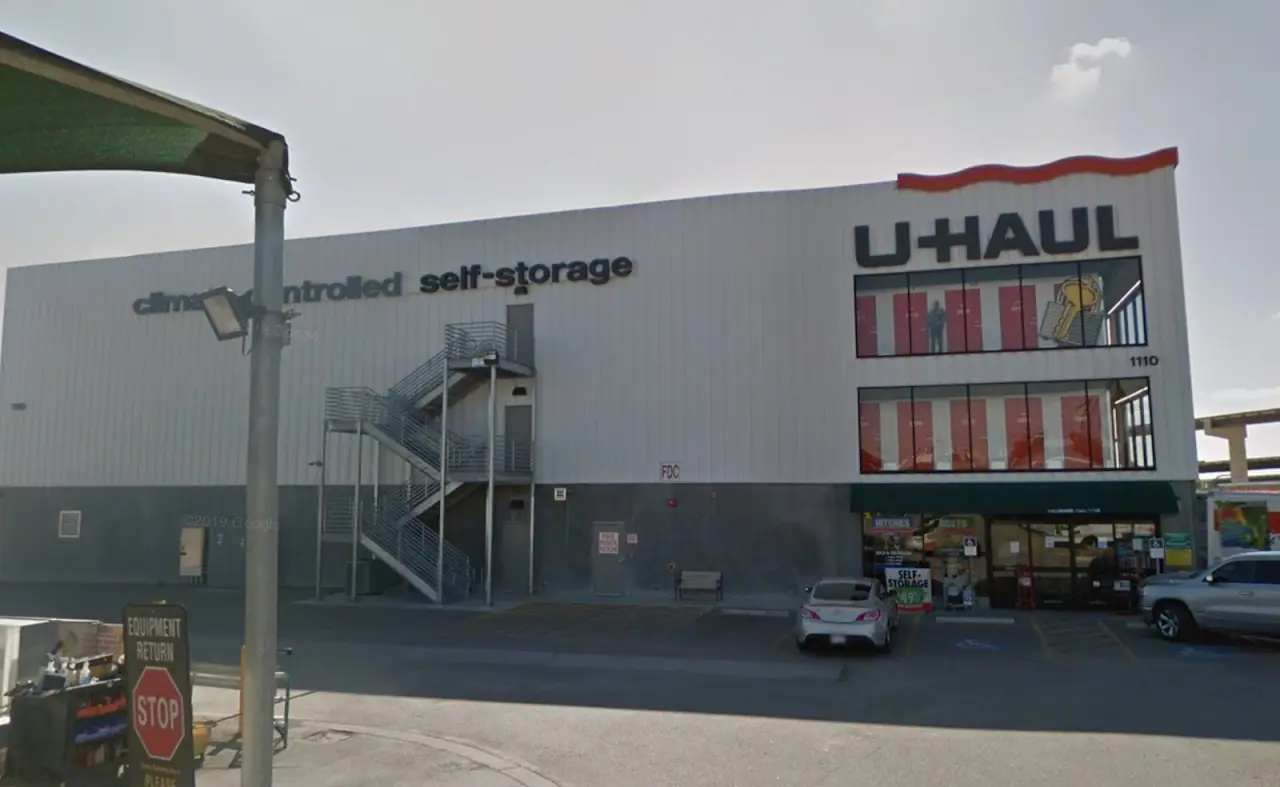 Self-Storage at U-Haul, RV storage in El Paso