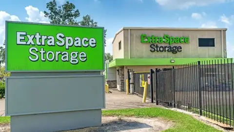 Extra Space Storage in Humble, TX