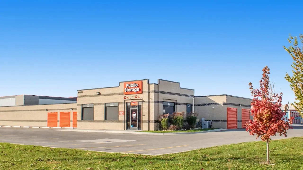 Public Storage, RV storage in Chesterfield