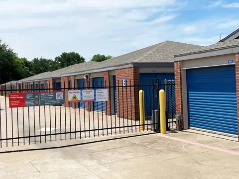 Public Storage photo 3