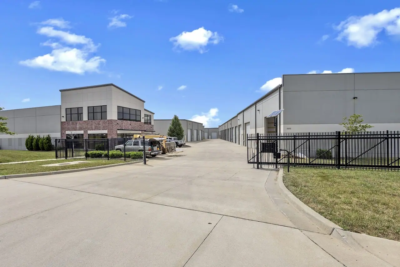 The Lux, RV storage in Overland Park