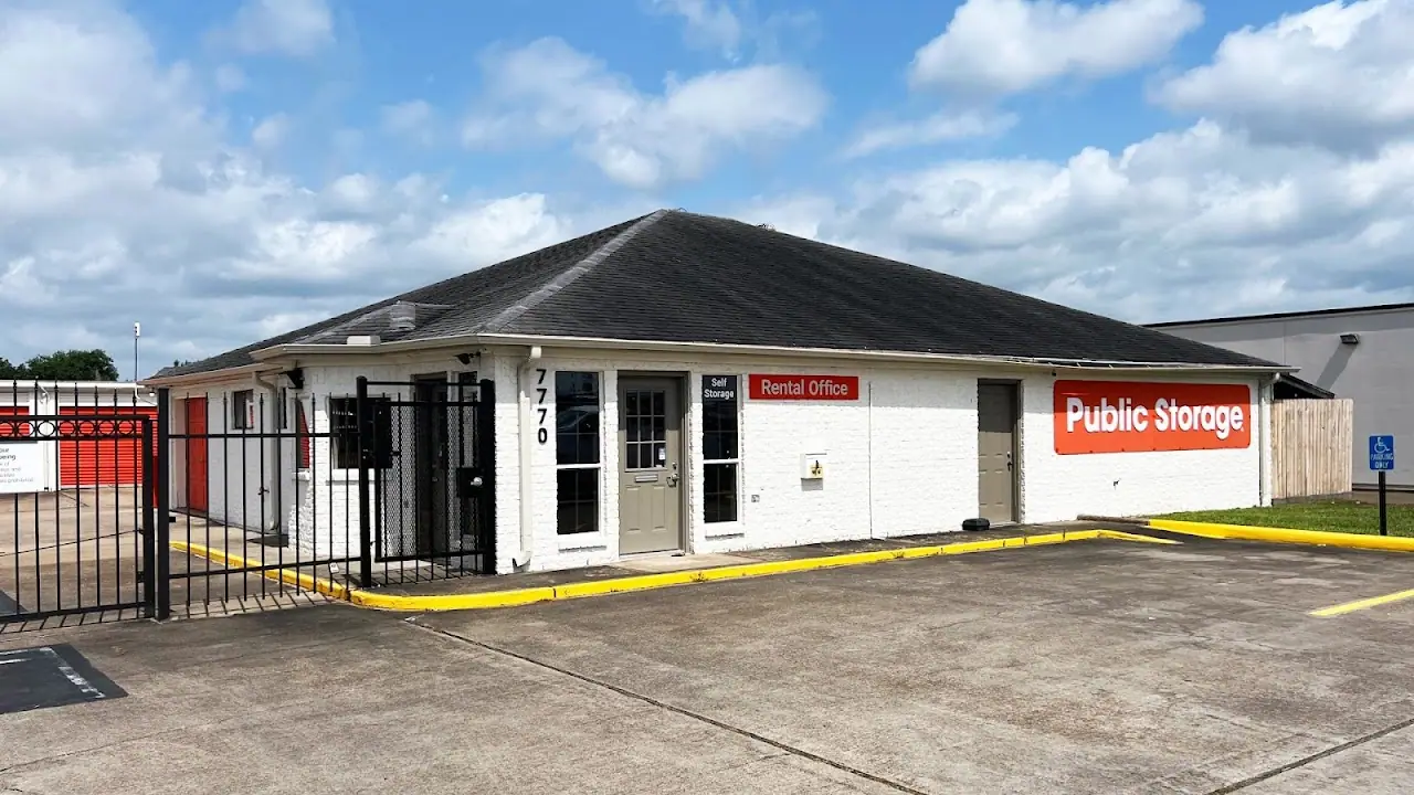 Public Storage, RV storage in Houston