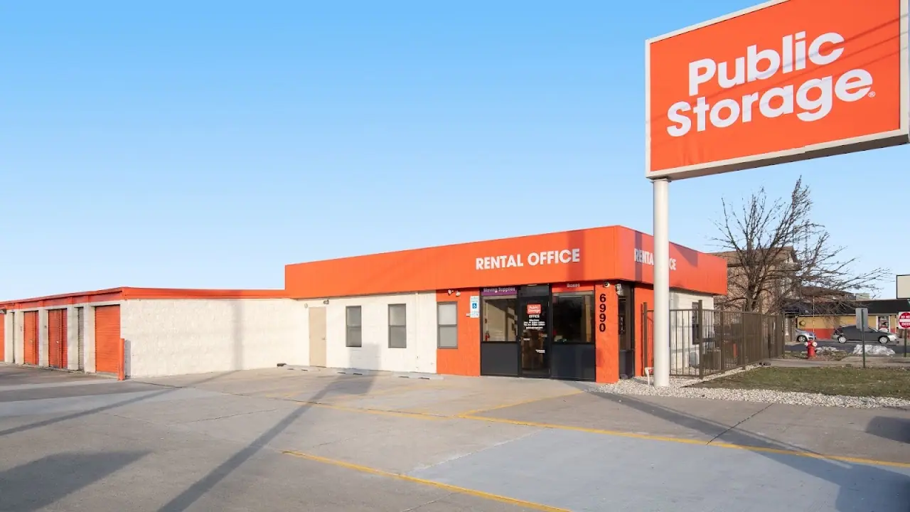 Public Storage, RV storage in Burbank