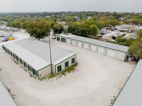 Crestway Parking & Storage photo 2
