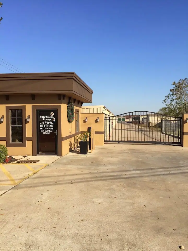 BriteLock Storage Pearland, RV storage in Pearland