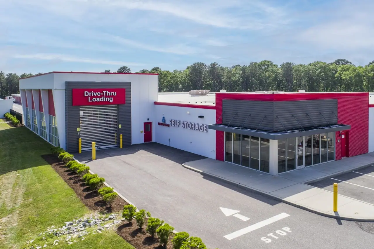 Devon Self Storage Yaphank, New York, RV storage in Yaphank