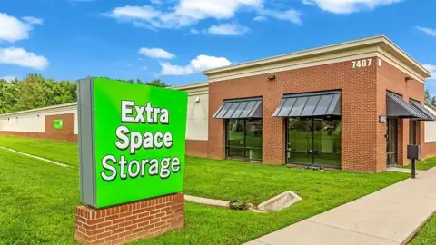 Extra Space Storage in Louisville, KY