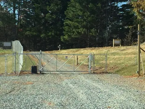 Carter's Lake Storage photo 3