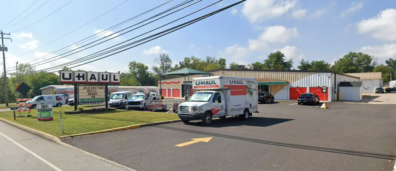 Self-Storage at U-Haul, RV storage in Colmar