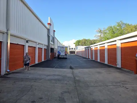 Public Storage photo 2