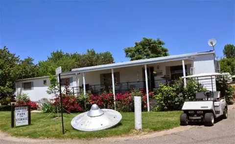 Flying Saucer RV Park in Sheridan, CO