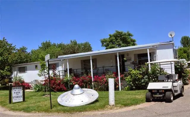 Flying Saucer RV Park, RV storage in Sheridan