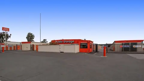 Public Storage photo 2