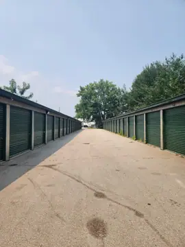 Pack Away Storage- Velp Ave photo 2