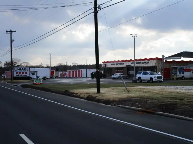 Self-Storage at U-Haul, RV storage in Berlin
