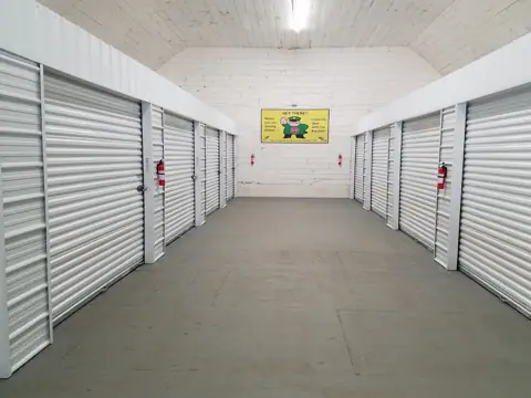 Midmaine Storage Solutions LLC photo 2