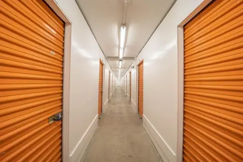 Public Storage photo 2