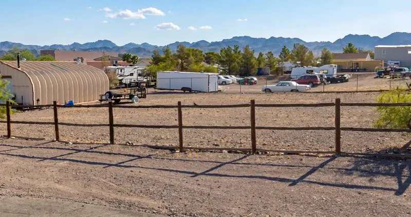 San Eduardo Avenue RV and Boat Storage, RV storage in Henderson