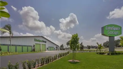 Extra Space Storage in St. Petersburg, FL