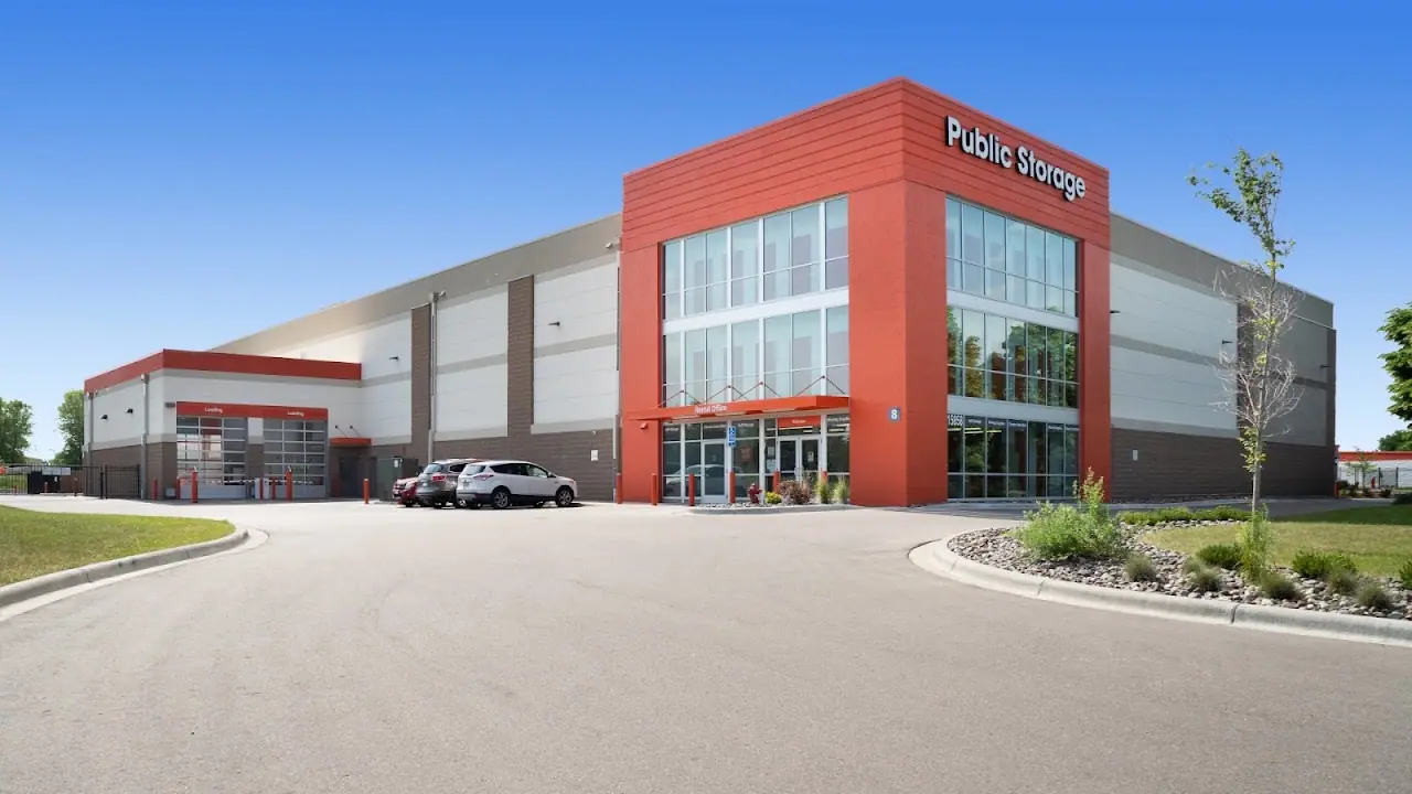 Public Storage, RV storage in Rosemount