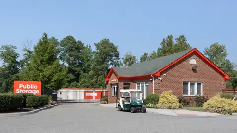 Public Storage photo 2