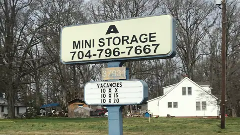 A Mini Storage in New London, NC