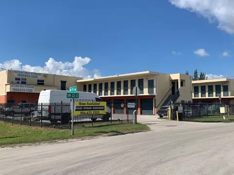 Access Self Storage of Davie in Davie, FL