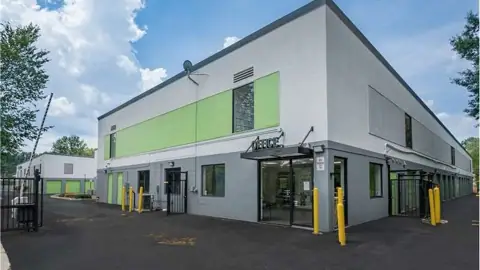 Extra Space Storage in Falls Church, VA