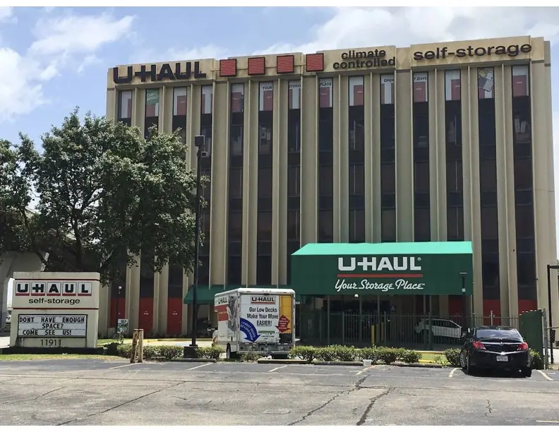 Self-Storage at U-Haul, RV storage in Houston