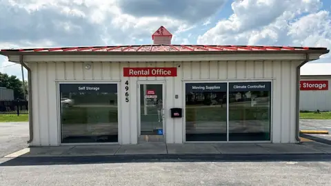 Public Storage photo 2