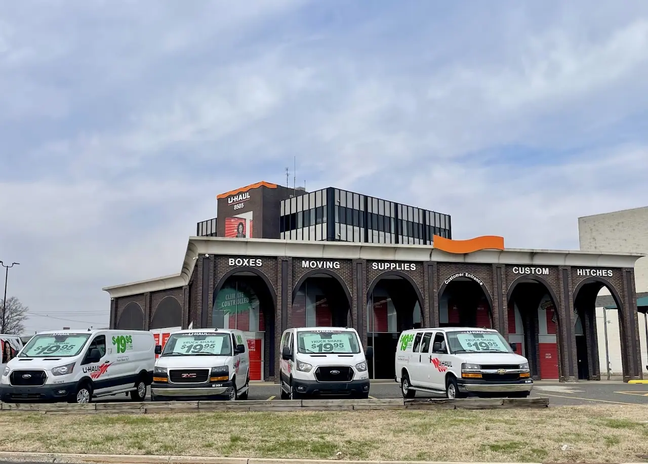 Self-Storage at U-Haul, RV storage in Pennsauken
