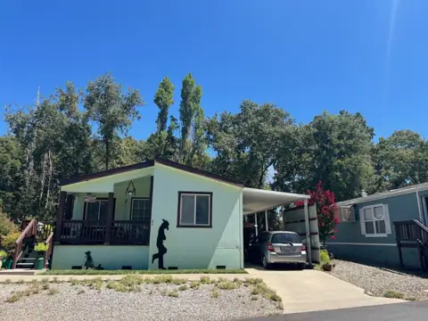 Golden Sierra Estates photo 2