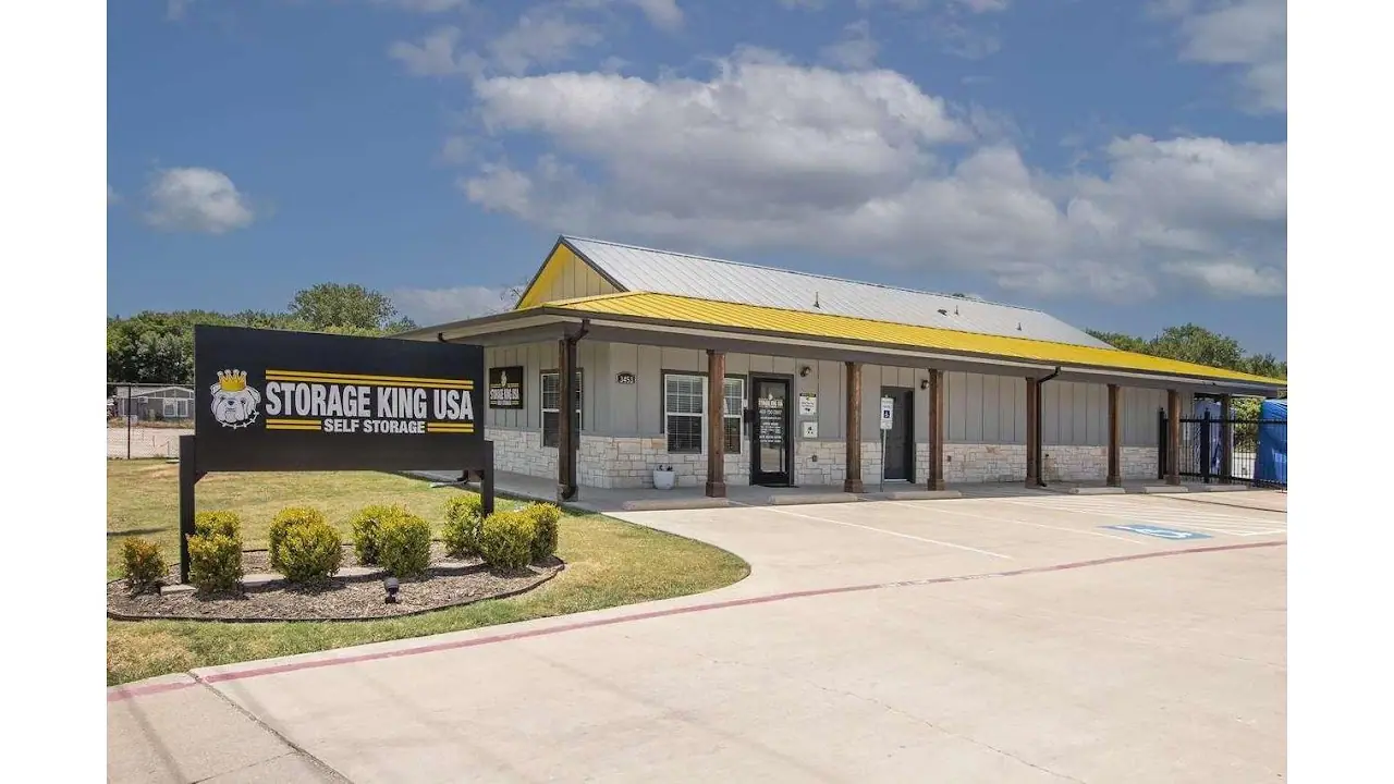 Storage King USA, RV storage in Allen