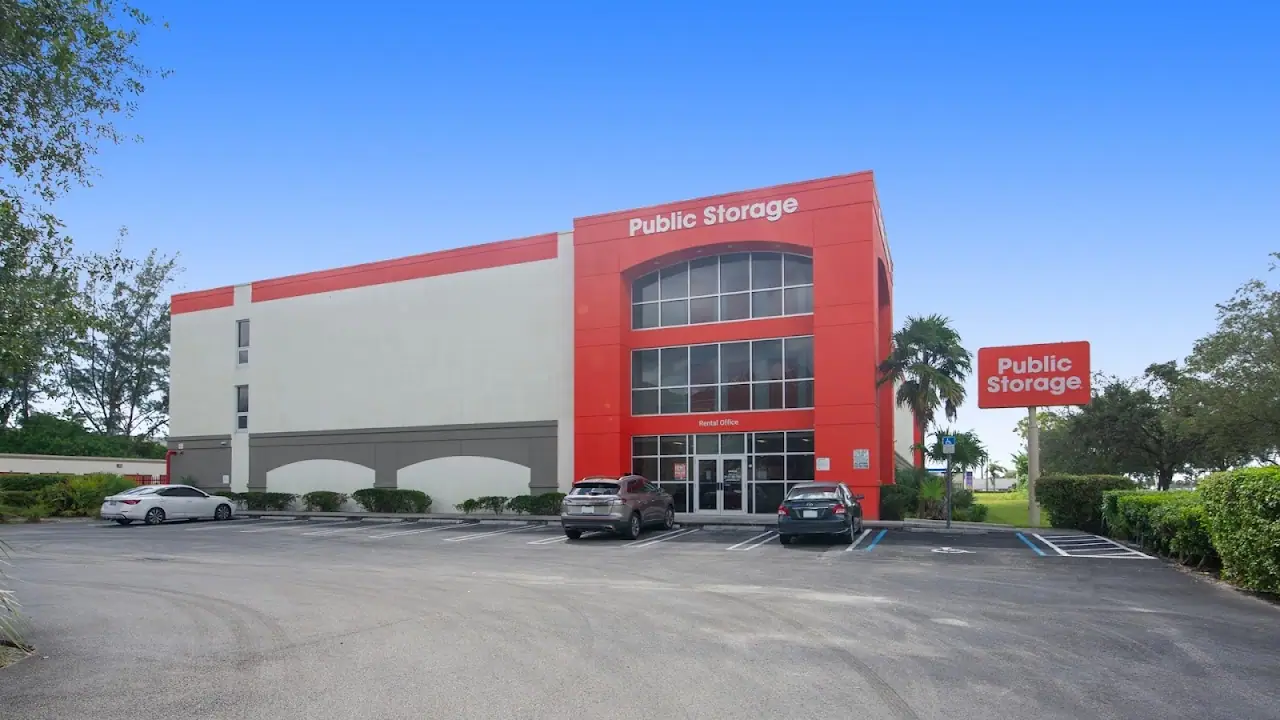 Public Storage, RV storage in Miami