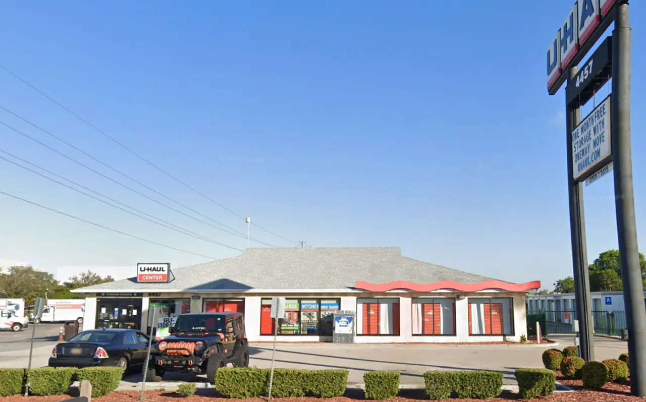 Self-Storage at U-Haul, RV storage in Fort Myers
