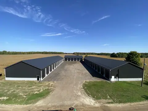 215 Indoor RV Storage photo 2