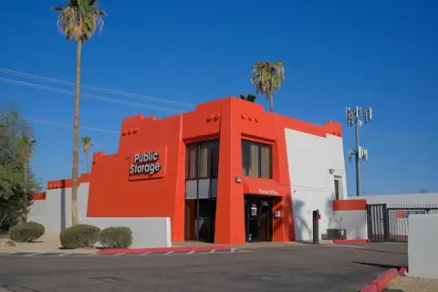 Public Storage photo 2