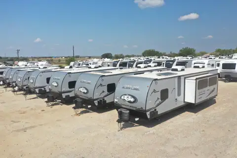 San Antonio RV's Storage photo 2