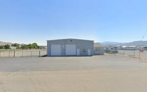 Majors RV photo 2