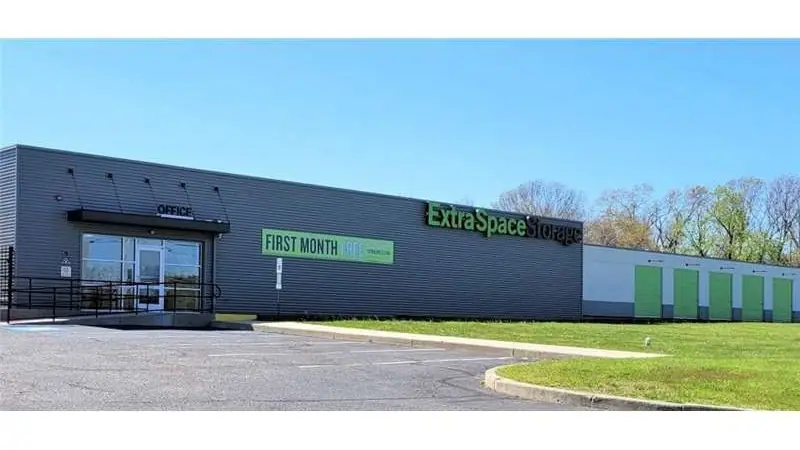 Extra Space Storage, RV storage in Howell Township