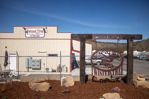 Twisted Tree Storage in Terrebonne, OR
